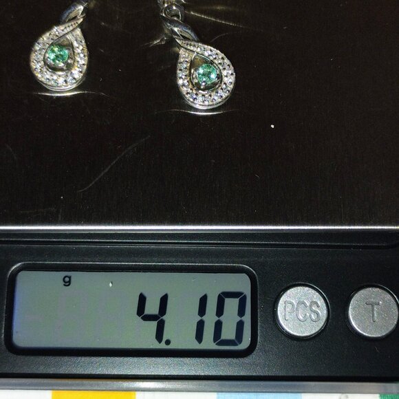6.20tcw Art Deco Colombian Emerald & Diamond Dangle Earrings 18K Colombian emerald dangling earrings in sterling silver